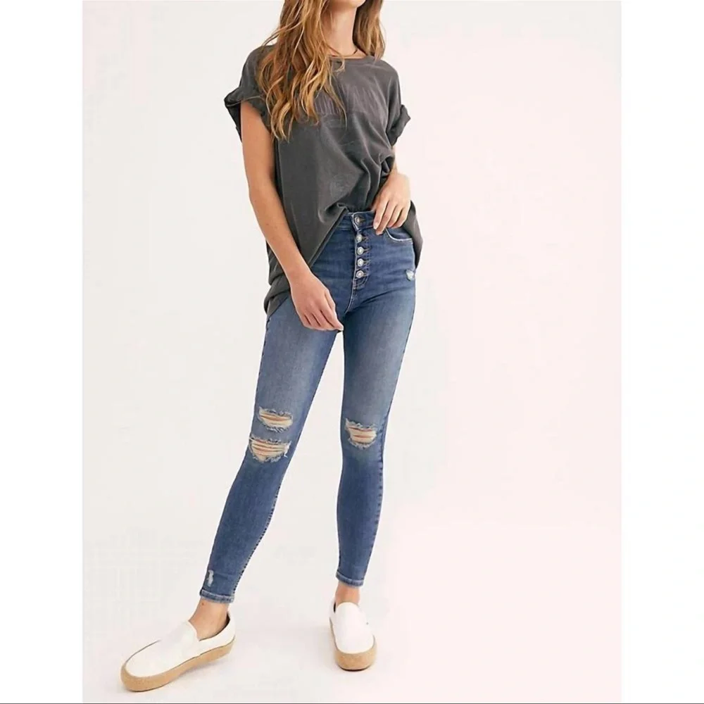 FREE PEOPLE Sabrina Super Skinny Button-fly Jeans in Mid Indigo Size 28 - Picture 1 of 5
